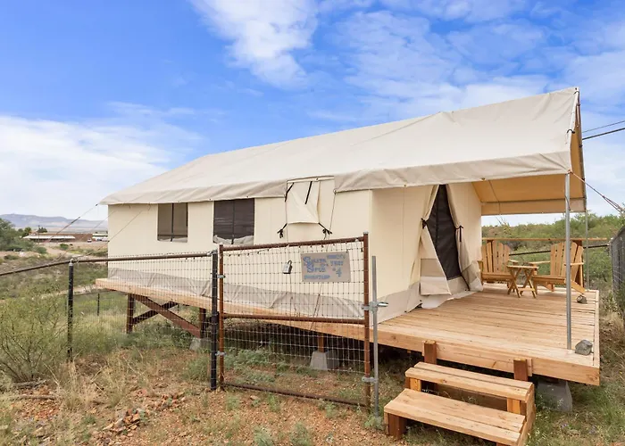 Silver Spur Homestead Luxury Glamping -The Miner