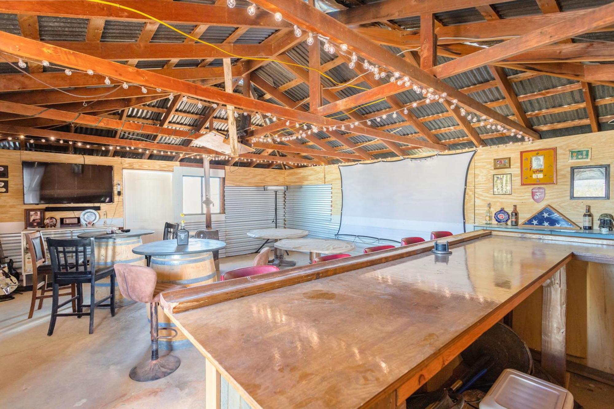 Silver Spur Homestead Luxury Glamping -the Miner